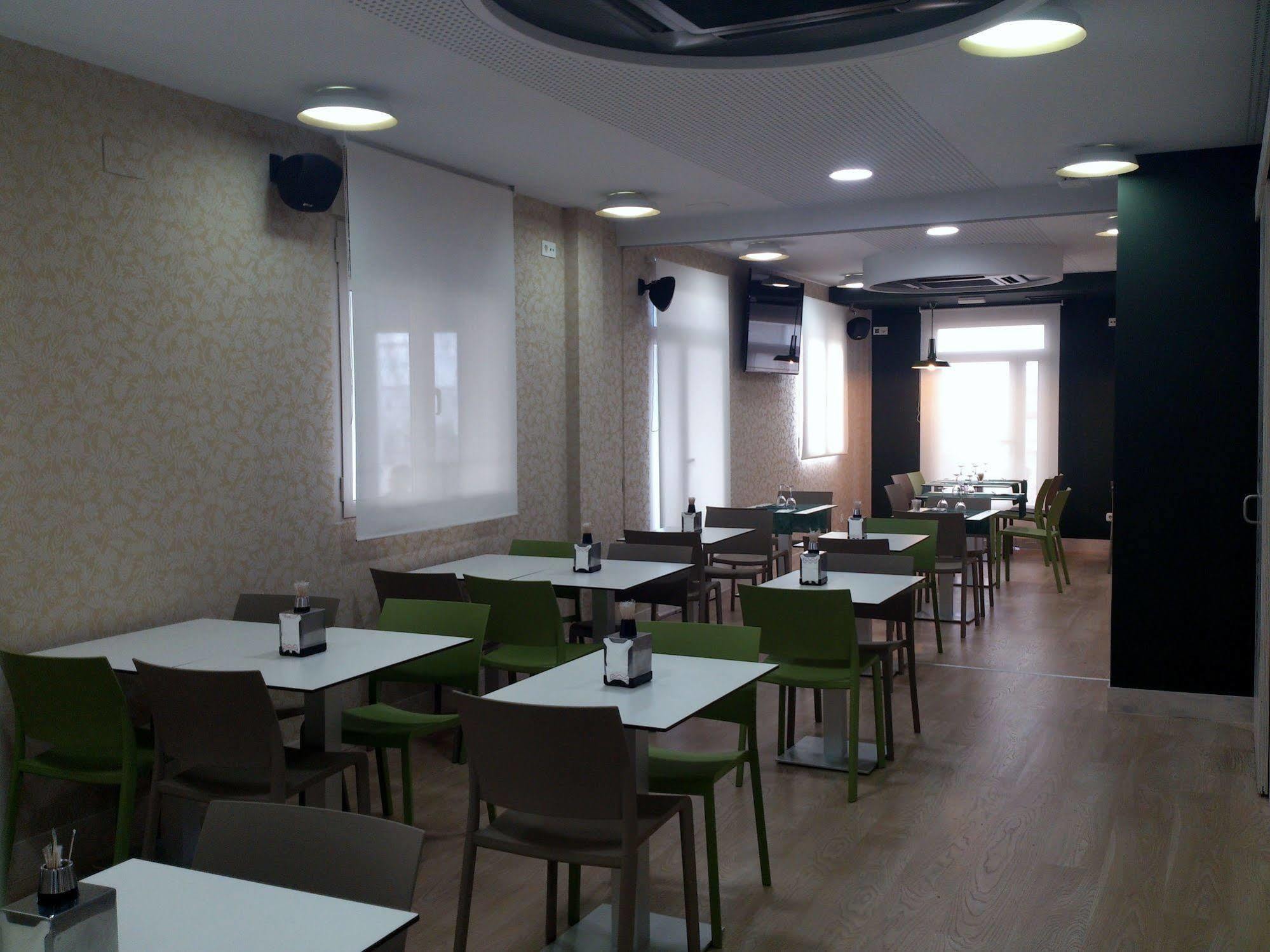 Hotel Las Terrazas Burgos Ngoại thất bức ảnh